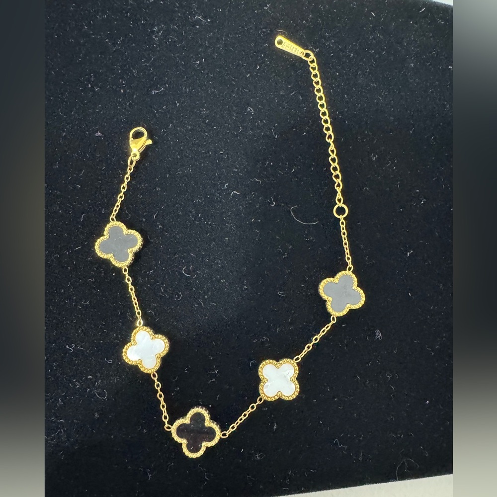 TRENDY VCA BRACELET